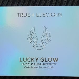 True + Luscious Bronze and Highlighter